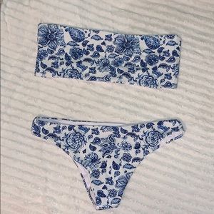 Floral bandeau bikini